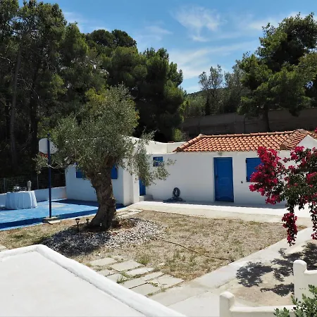 بيت للعطل Bianco E Azzuro