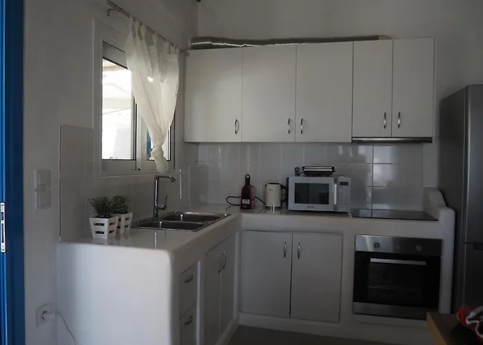 Bianco E Azzuro Vuliagménisz-tó